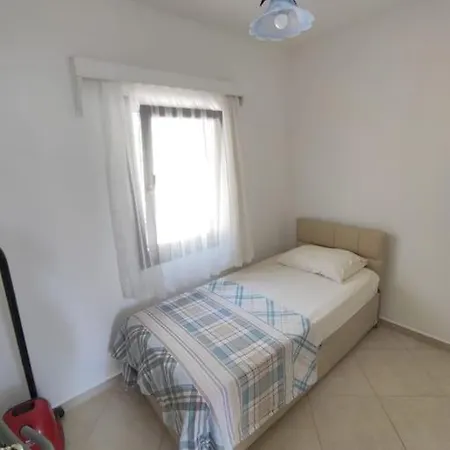 Merkezde Site Icerisinde Genis Ve Ferah Daire Apartment *
